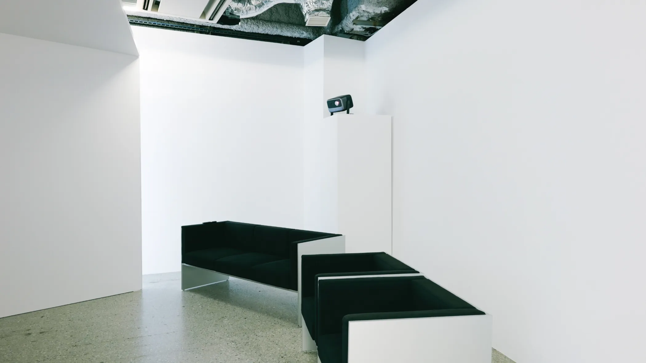 AMUSE Audition 2025-26「私が撮りたかった俳優の原石展」展示風景
